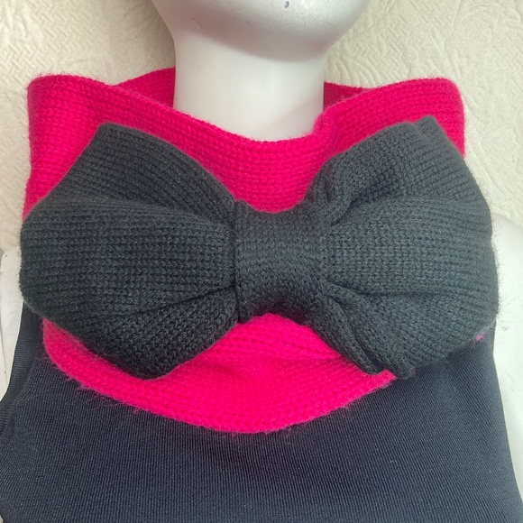 Kate Spade Gathered Bow Neckwarmer Wool Blend Sweetheart Pink Black Scarf - Picture 5 of 12